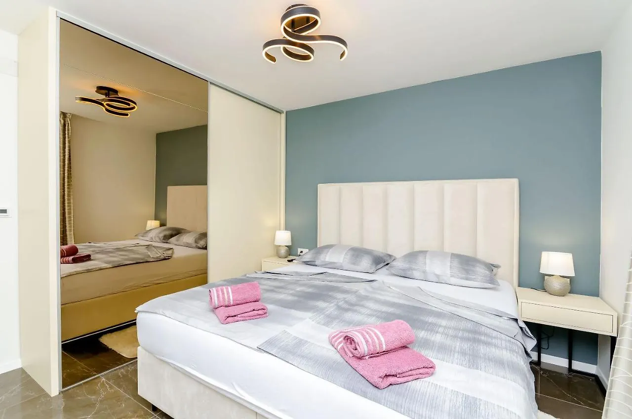 Apartments Crystal Luxury Trogir