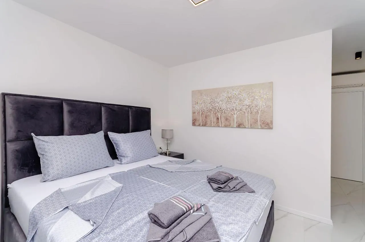 Apartments Crystal Luxury Trogir